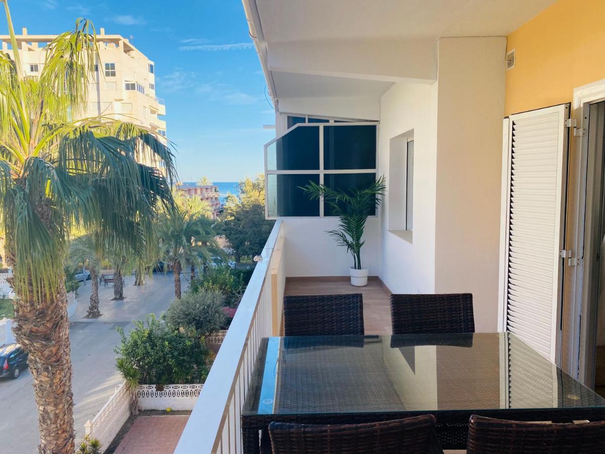Amplio Apartamento Con Vistas Al Mar, Parking Y Wifi Аликанте Экстерьер фото